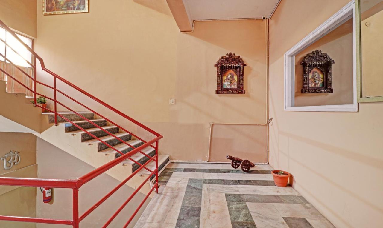 Hotel Vikrant Pinjaur Exterior foto